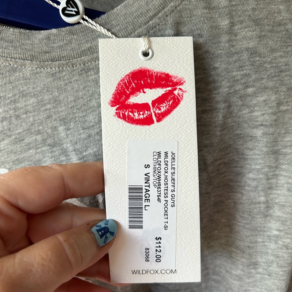 🦊 Wildfox T Shirt - Picture 7 of 9